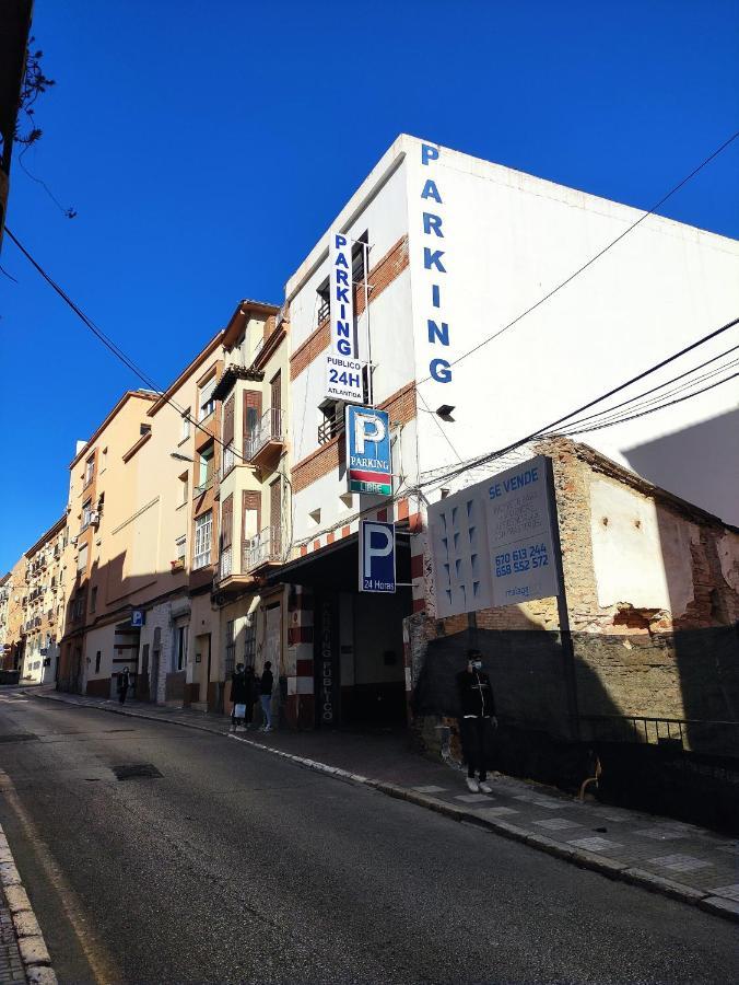 Atico En Centro Historico De Malaga Appartamento Esterno foto