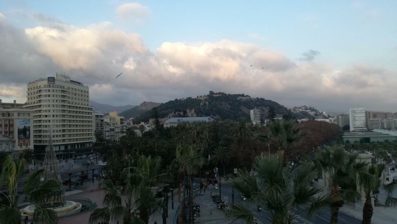 Atico En Centro Historico De Malaga Appartamento Esterno foto